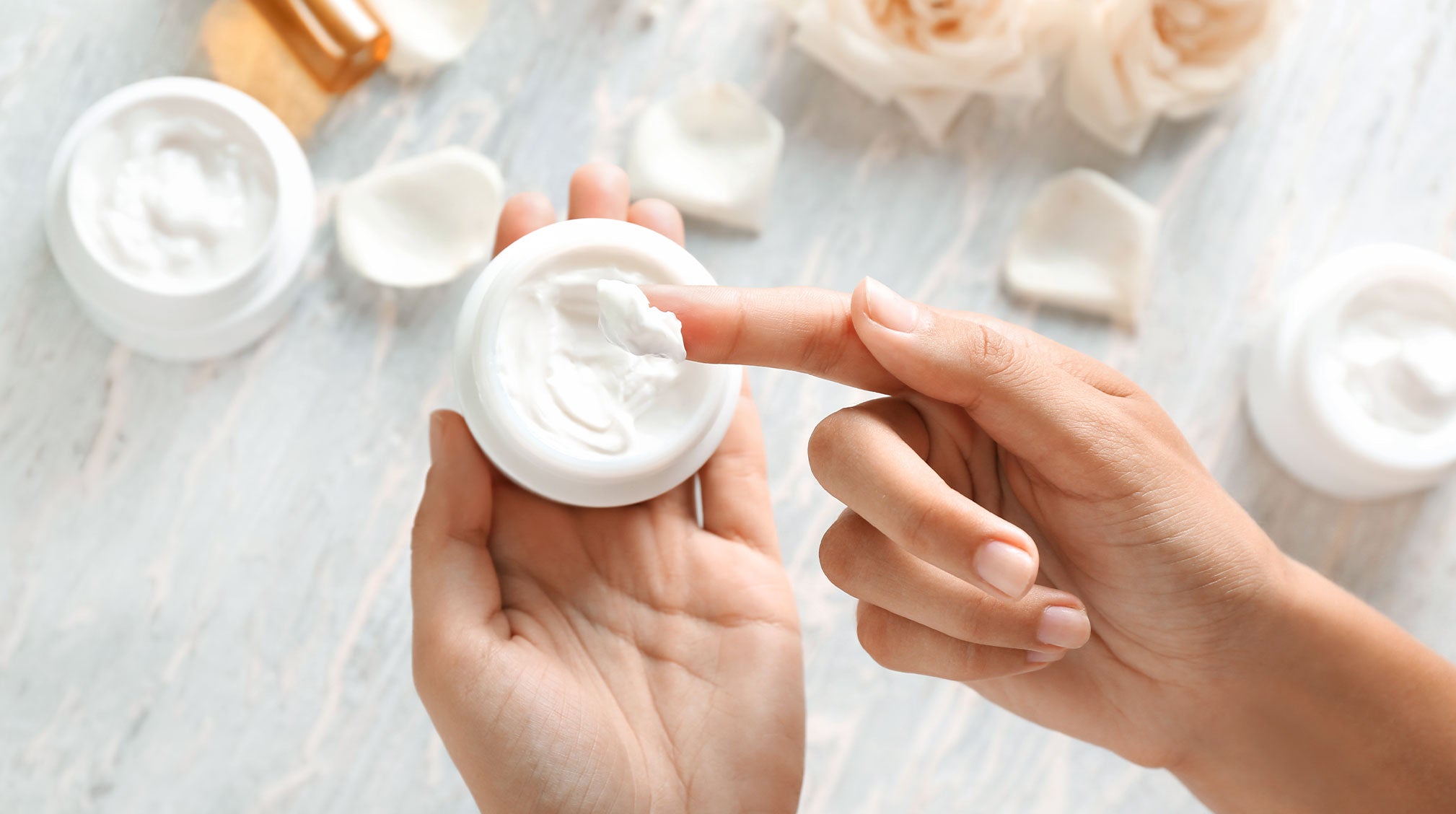 Silicone for skin: Uses, benefits, risks, and more